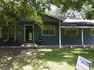 19621 Gas Light Ln, New Caney, TX 77357