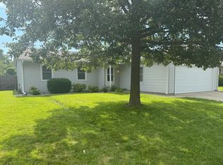2318 Osage Dr, Champaign, IL 61821