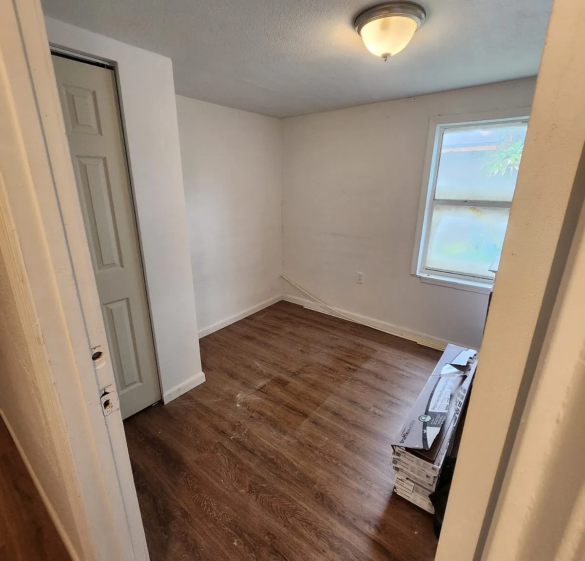 2 bed, 800 sqft, $1,600 — Photo 1
