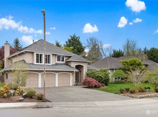 24551 SE 39th Pl, Issaquah, WA 98029