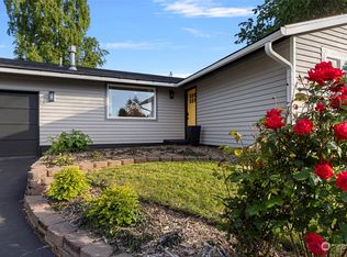 2206 Woodridge Ave, Mount Vernon, WA 98273