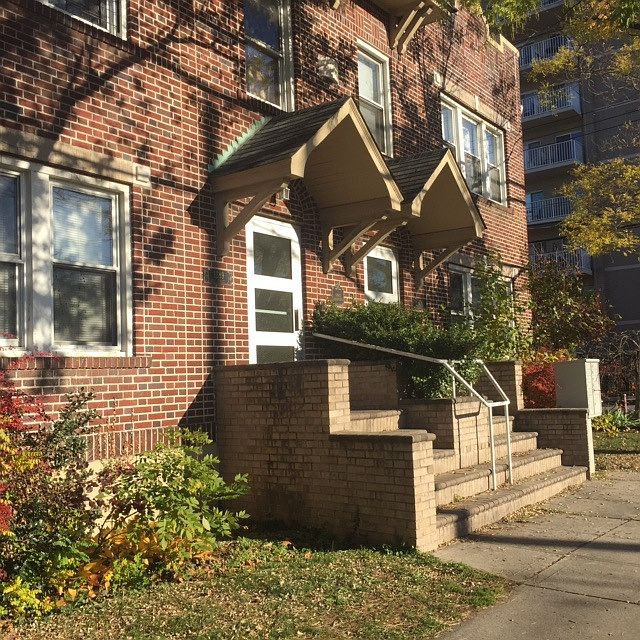 1st image of 1289 Bay St APT 2R
