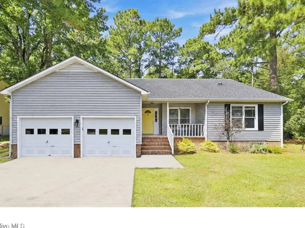 1122 Barkentine Drive, New Bern, NC 28560