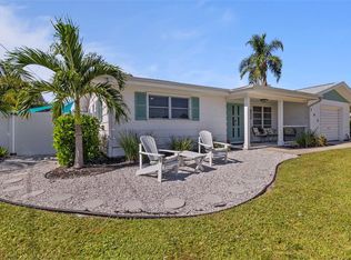 702 Poinciana Rd, Nokomis, FL 34275