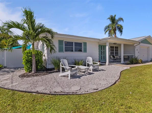 702 Poinciana Rd, Nokomis, FL 34275