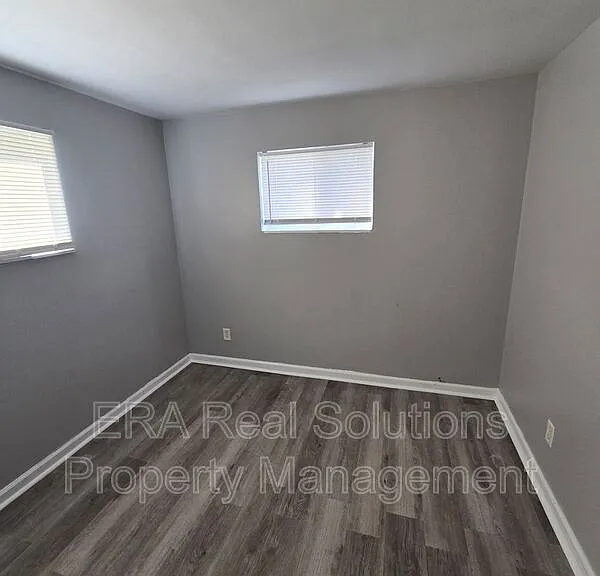 3600 Cushing Dr #C — Photo 5