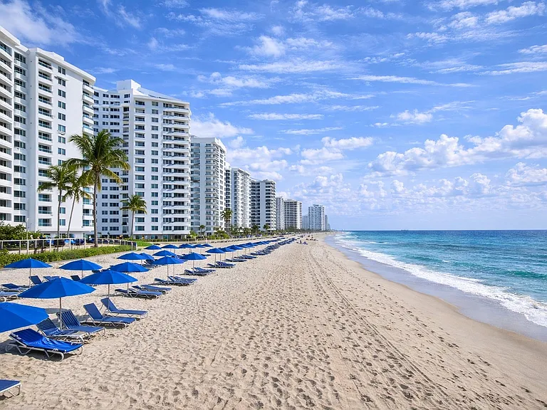 3700 Galt Ocean Dr #804 — Photo 31