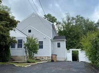 40 Emma Rd, Stamford, CT 06905