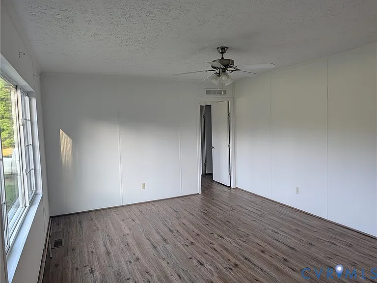 13461 Gorburn Dr — Photo 7