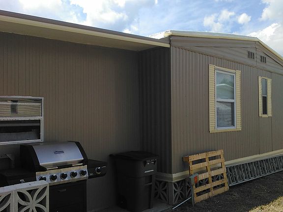 4th image of 169 Caviller Ct