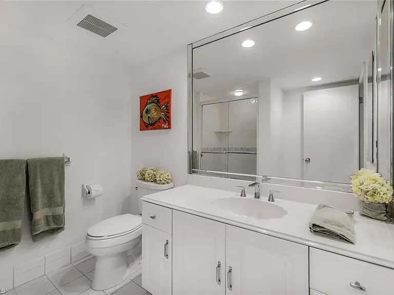 4041 Gulf Shore Blvd N #204 — Photo 24