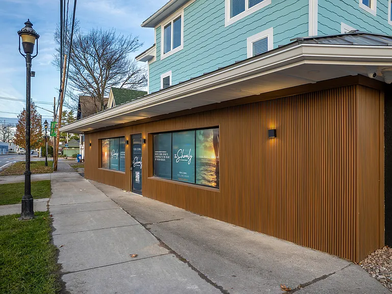 1104 Main St #10 — Photo 16