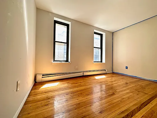 Rented by Zjama Realty Corp | media 12