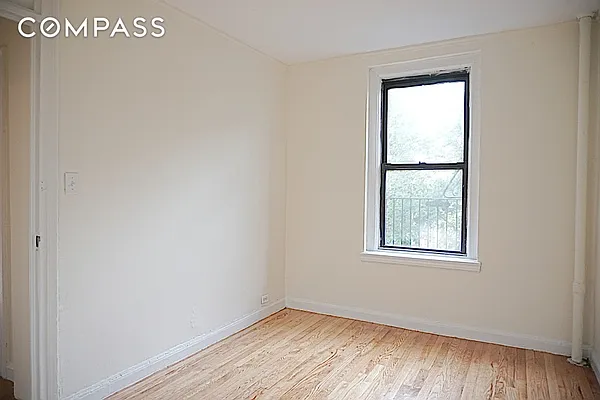 Rented by Compass | media 13