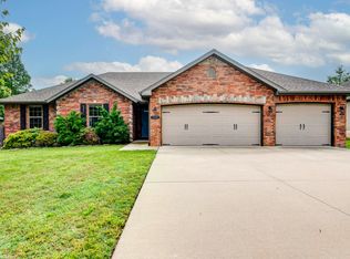 5048 S Fieldstone Rd, Battlefield, MO 65619