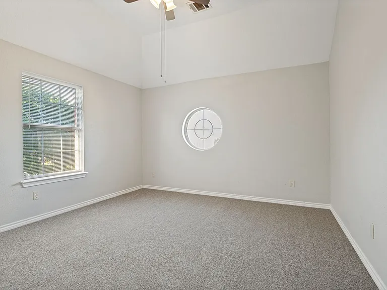 305 Boulder Creek Dr — Photo 20