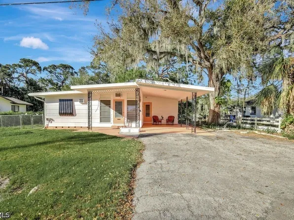 1802 Marilyn Dr, North Fort Myers, FL 33917