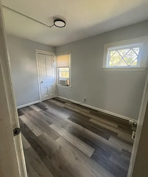 2107 Lake Ave — Photo 2