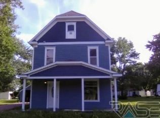 108 6th St W, Jasper, MN 56144