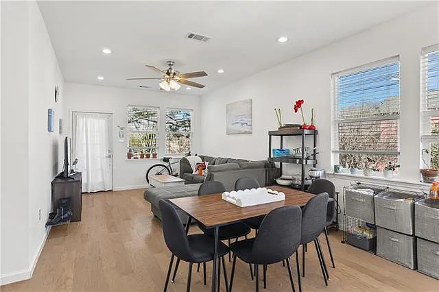 3 bed, 1.0 bath, 750 sqft, $2,400 — Photo 4