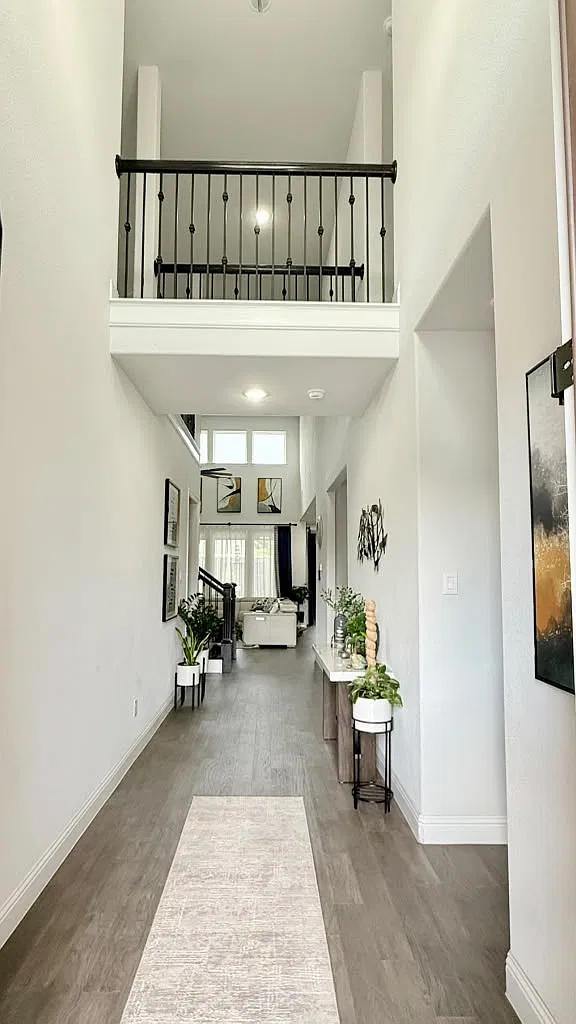 4 bed, 2949 sqft, $3,200 — Photo 4
