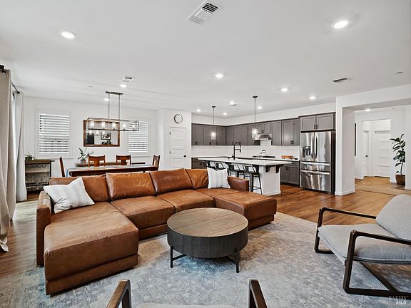 5th image of 5857 Kristina Place