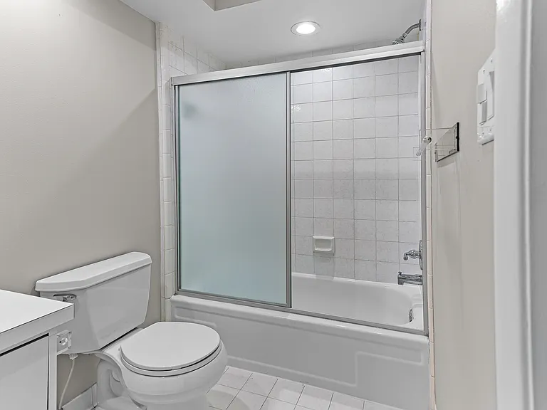 5317 Fairway Ln — Photo 16