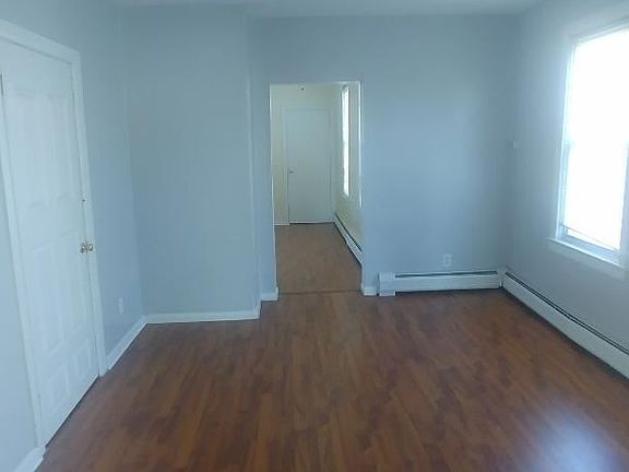 136 danforth living area