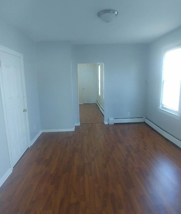 136 danforth living area