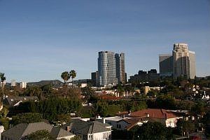 4th image of 2304 S Beverly Glen Blvd Unit 504