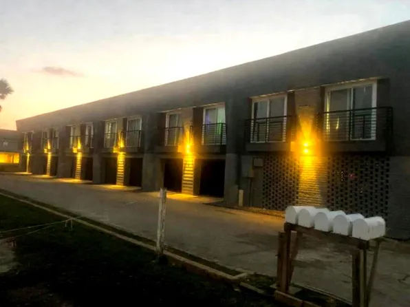 709 Gale St APT 14, Seabrook, TX 77586