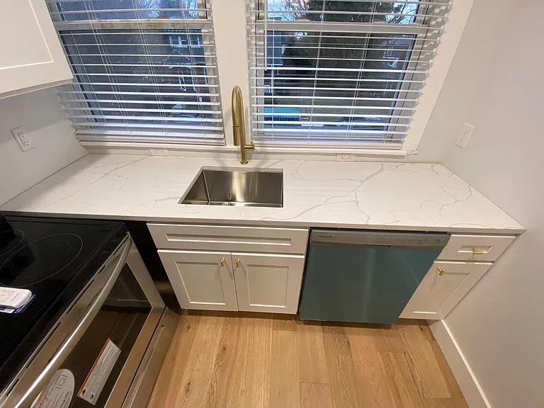 321 Summit St #1 — Photo 8