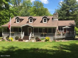 100 Palmetto Ct, Milford, PA 18337