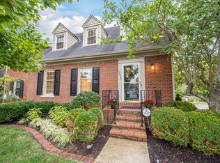1025 Chinoe Rd, Lexington, KY 40502