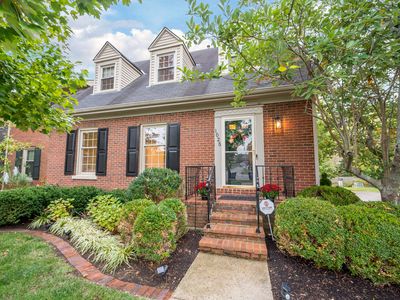 1025 Chinoe Rd, Lexington, KY, 40502