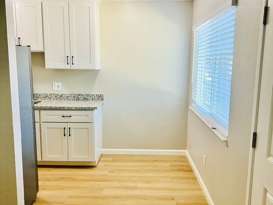 Dining nook by the window