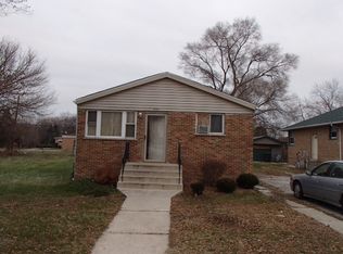 13641 S Keystone Ave, Robbins, IL 60472