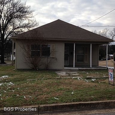 1st image of 437 Fowlkes Ave