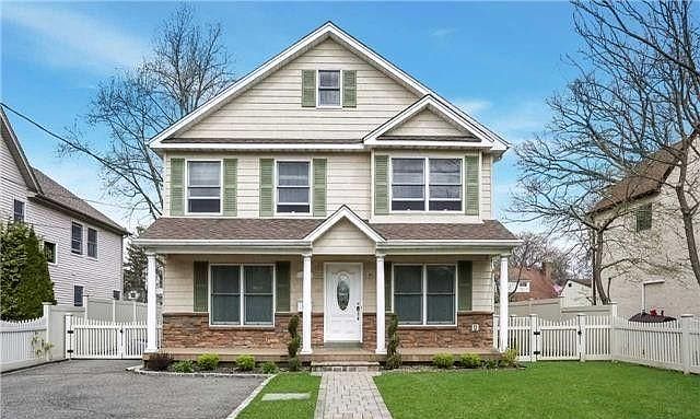 Front yard & driveway