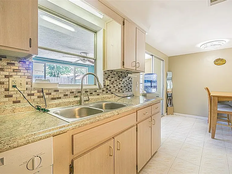 5113 Moog Rd — Photo 1