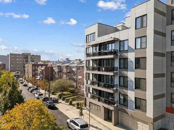 2654 E 18th St #2C, Brooklyn, NY 11235