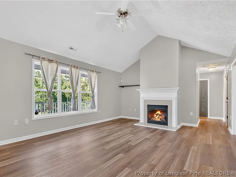 278 Oakmont Dr — Photo 7