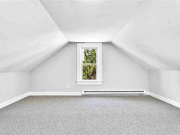 4th image of 53 Maple Ave #2