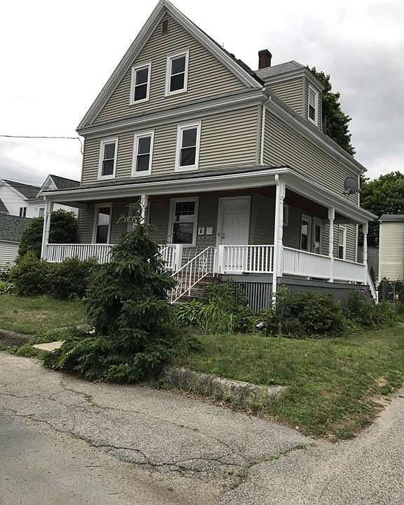 1st image of 8 Douglas Ave