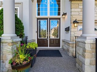 20 Lorupe Ct, Ancaster, ON L9G0C8