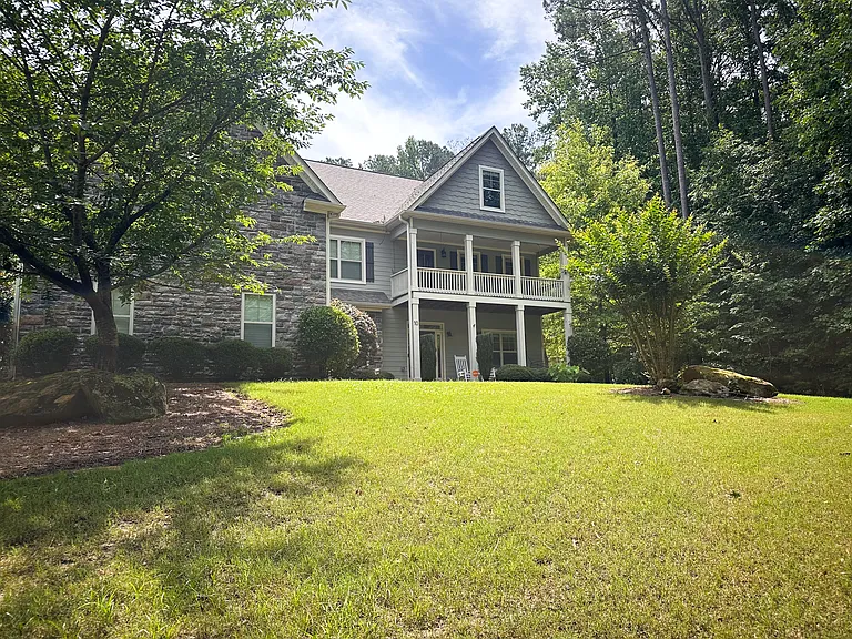 10 Ridgeview Ct — Photo 1