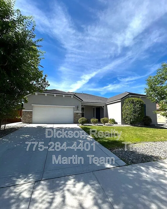 3 bed, 2.5 bath, 2616 sqft, $3,100 — Photo 1