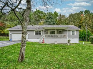 1889 Spruce Loop, Crossville, TN 38555