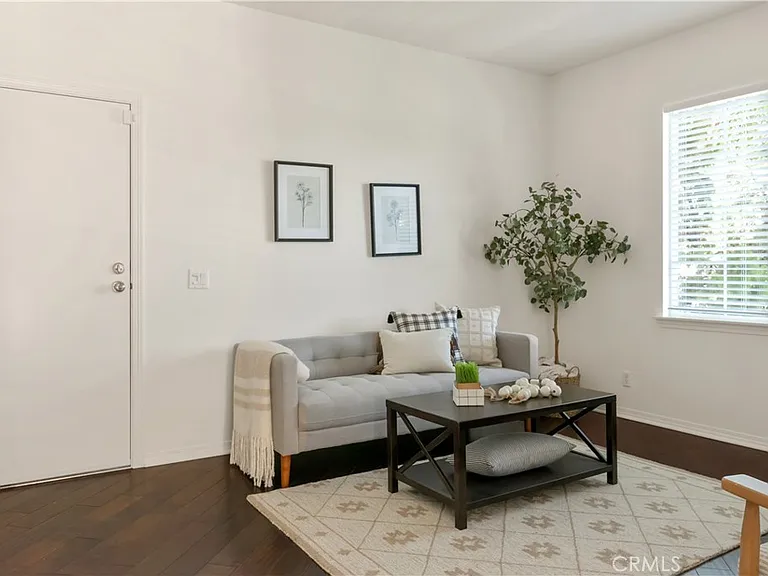 399 W Mountain Holly Ave — Photo 9
