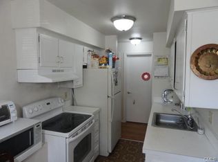 95 Bayberry Ln, Danbury, CT 06811